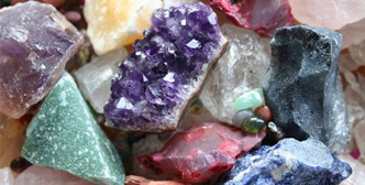 Application de Spectromètre Raman in Identification des pierres précieuses et criblage des minéraux